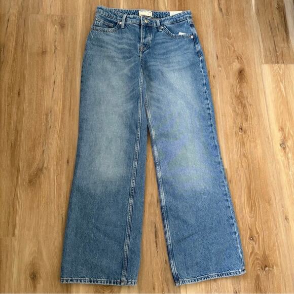 Free People We The Free Tennessee Low-Rise Boyfriend Jeans Cowboy Romance 27 - Picture 1 of 12
